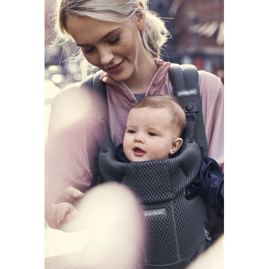 BABYBJÖRN MOCHILA ONE 2018...